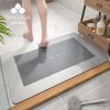 Super vpojna podloga za kopalnico